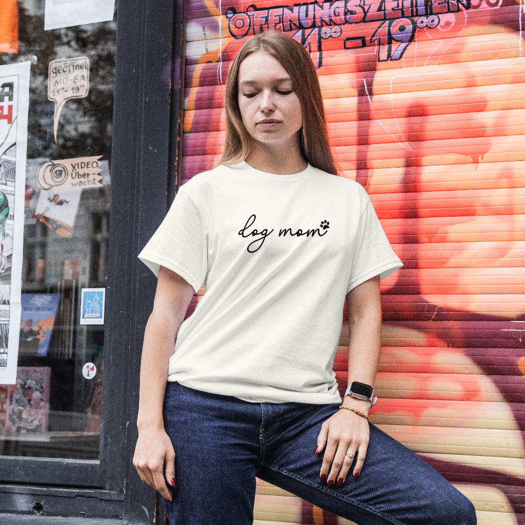 Dog Mom Women's T-Shirt